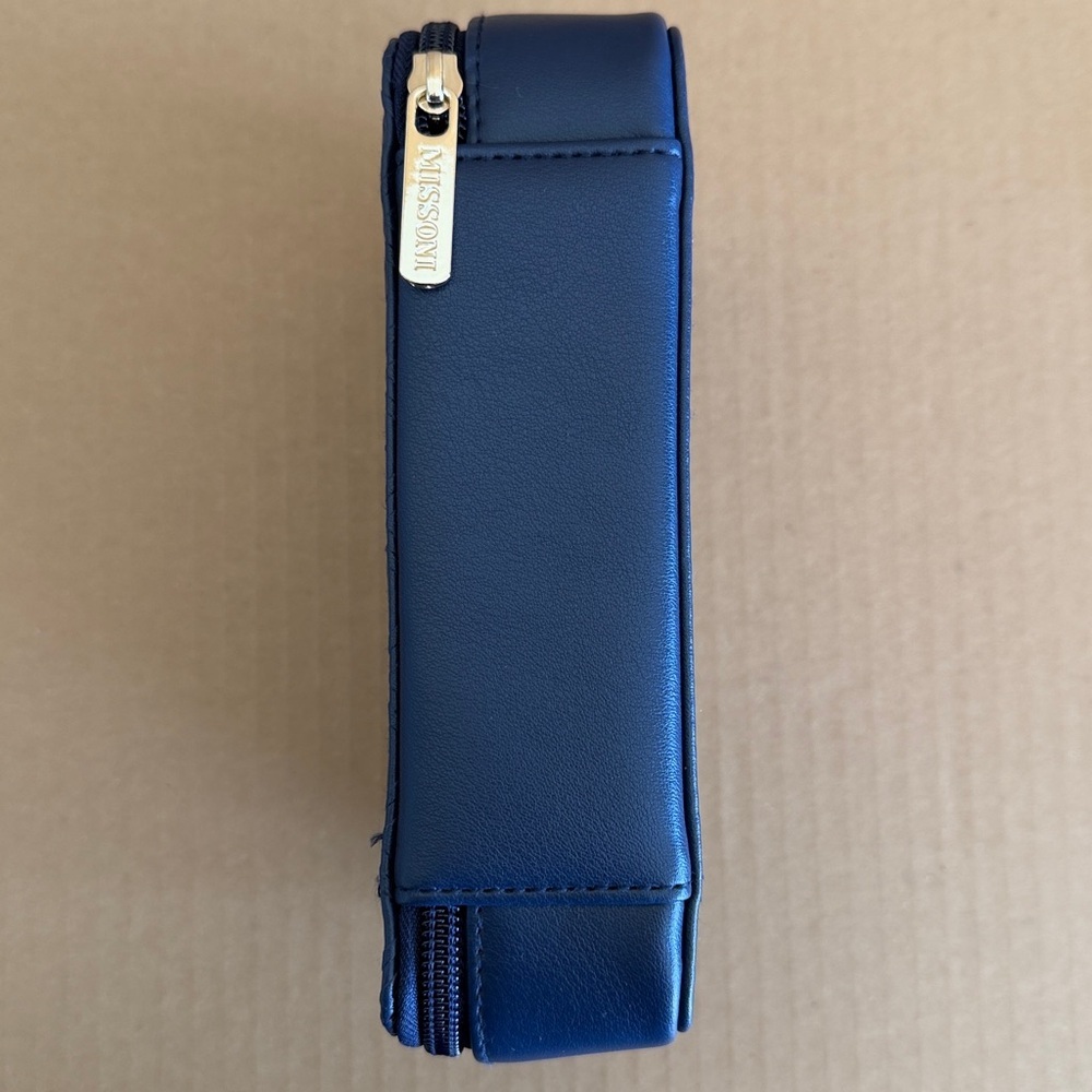 MISSONI For Delta Navy Chevron Cosmetic Case - Picture 5 of 6